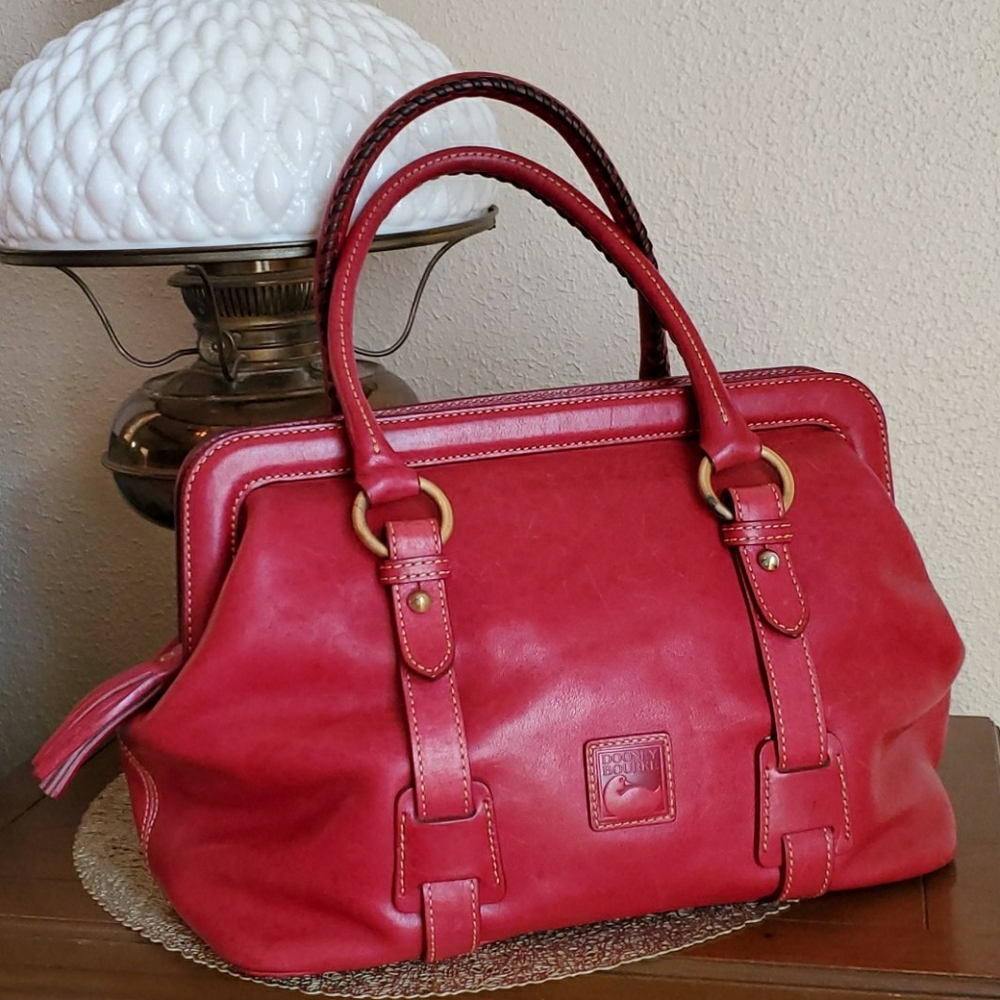 Dooney & Bourke Florentine Dr Bag